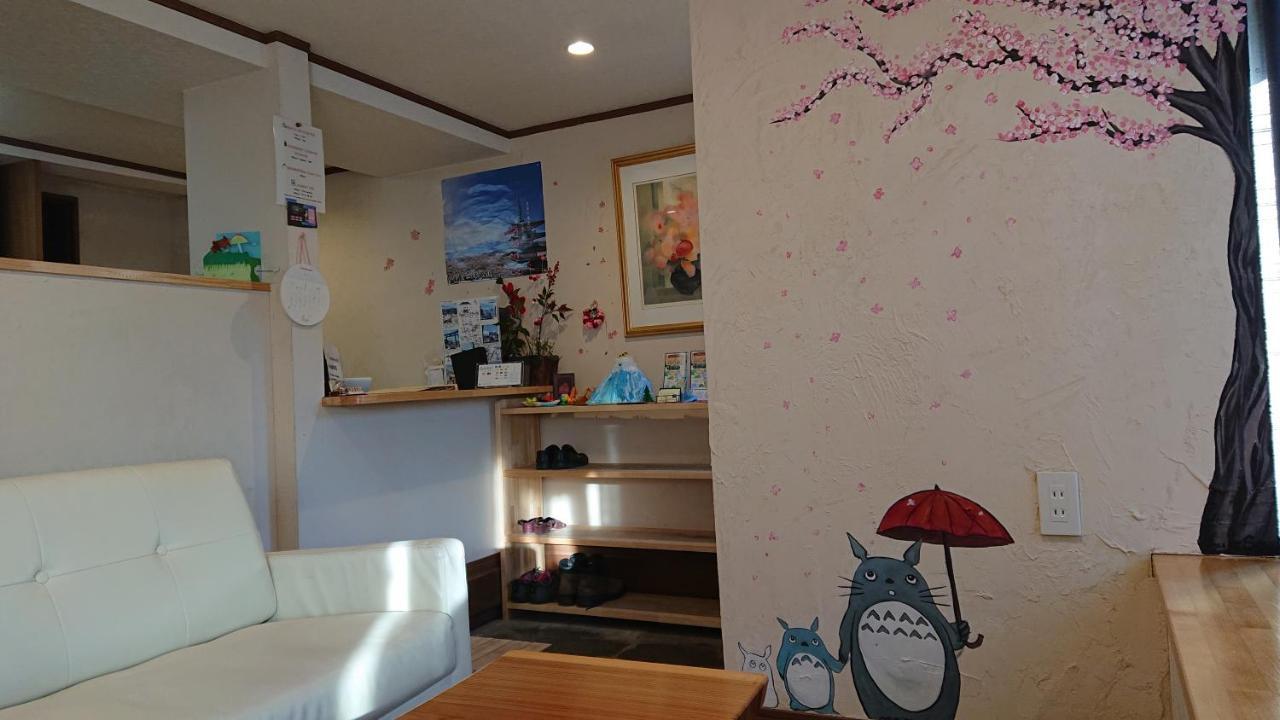 Hana Hostel Fujisan Fujiyoshida Bagian luar foto